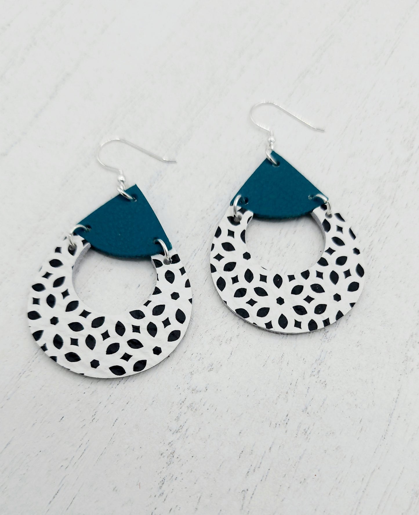 Abstract Geometric Hoops with Teal